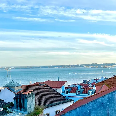 Lejlighed Lisboalfama 3. Amazing River View!