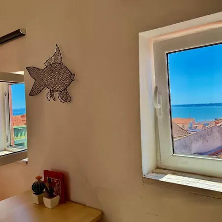 Apartment Lisboalfama 3. Amazing River View!