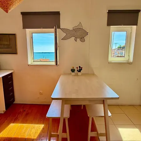 Appartement Lisboalfama 3. Amazing River View! *